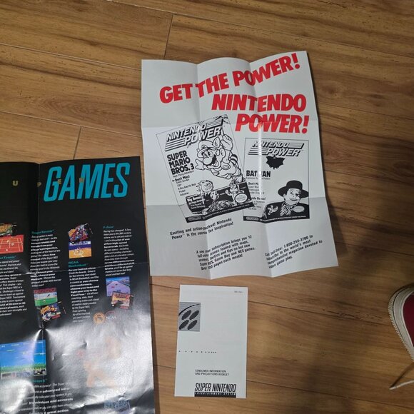 Nintendo Poster / Book Lot Vintage - Picture 6 of 6